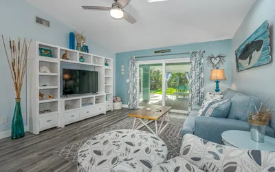 Dog Friendly Home w/Private Fenced Yard, Garage & Fire Pit. STEPS to the Beach!