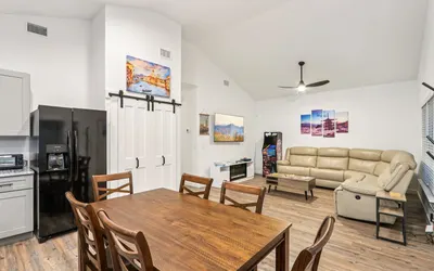 Near Historic Town | Fenced Yard |Video Games,6bds