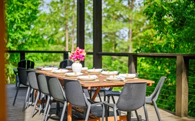 Sunset Views + Close to Attractions + Oversized Deck + Firewood Provided