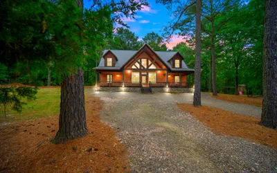 Theater + Pool Table + Play Set + 4 King Beds + Near Broken Bow Lake