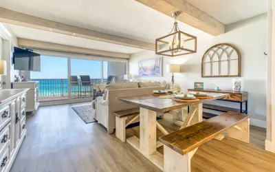 C301 | Beachfront with Beach Service, Pool, & WiFi
