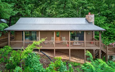 NEW - My Mountain Paradise by Carolina Properties *Decorates for Christmas*