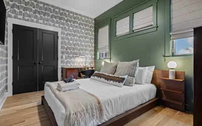 ✨ Cozy Designer Retreat in East Nashville with Skylights & Easy Parking