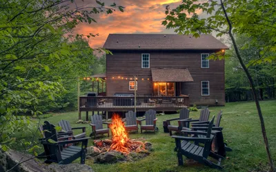 On Sugar Mountain Ski/Hike/Bike, Hot tub, fire pit