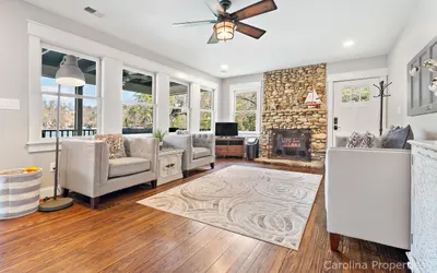 Bluegill Lakehouse by Carolina Properties