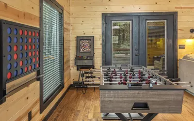 Sunset Views + ATV Trails + Game Room + Bunk Bed Nook + Private Outdoor Living