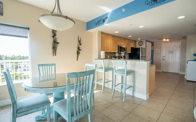 ☀️ Sunset Sands – Luxury Condo w/ Stunning Ocean Views! 🌊