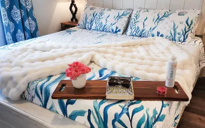 Super Convenient 5th FLOOR- 537 !  LOCATION, AMENITIES, And Amazing Views!