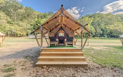 Glamping Getaway with Creekside Serenity
