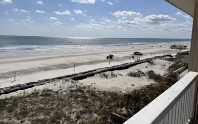 Ocean Front Beach Home walking distance to Flagler