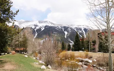 Private Mountain Town home Pet Friendly with Great Views - WD12