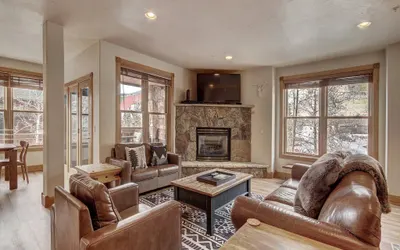 201 Mill Creek (70 River Run Road)