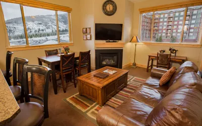 Canyons Village Location Oversized Deck Off Save 20% on 7+ Nights!