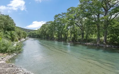 RR 9740 Guadalupe River Rock Retreat