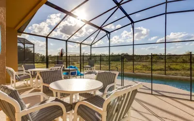 Solar heated Pool & Spa family villa (249RD)
