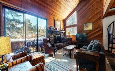 Snowflower 26 Remodeled Spacious Condo With Great Complex Amenities