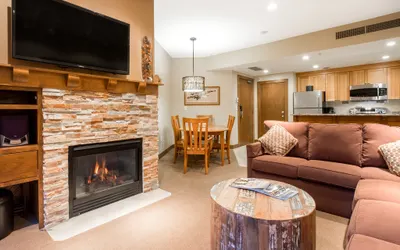Comfortably Furnished Condo w Canyons Village View Save 20% on 7+ Nights!