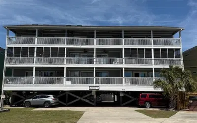 Colony IV 301