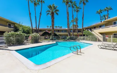 Hidden Oasis Condo with Shared Outdoor Pool - Weekly Rental Only