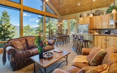 Aspen Leaf Chalet Vacation Home at Windcliff