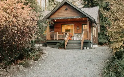 65GS - Hot Tub - Wi-Fi - Pets Ok - BBQ - Sleeps 10