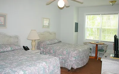 Brunswick Plantation Studio Unit 604L with Outdoor Pool and 27 Hole Golf Course Onsite