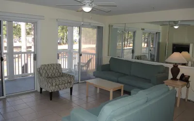 Golf Course View Condo 3005M with Outdoor Pool in Brunswick Plantation Resort and Golf