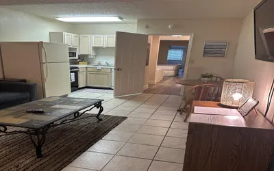 509 Riverside 1-Bedroom Condo