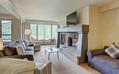 Amazing 2 Br Unit in Beaver Creek at the Pines Lodge