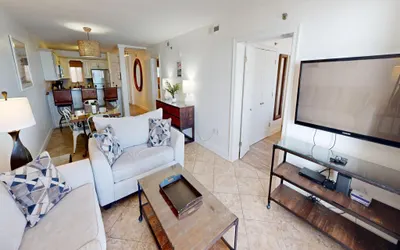 Destin on the Gulf 406 is a beautifully updated Gulf Front 2 BR