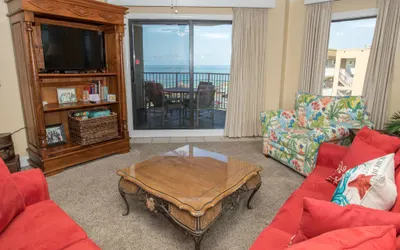 Ir 616 - 2 BR that sleeps 8 and sits beachside - Sunset Views!