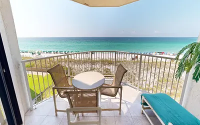 IR 308 is a spectacular 3 BR Gulf front with Free Beach Set up for 2