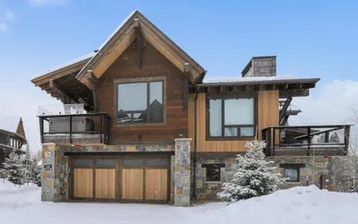 Falcon Haus