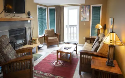 1Br Ski-in, Ski-out With King Bed- Okemo Mtn Lodge