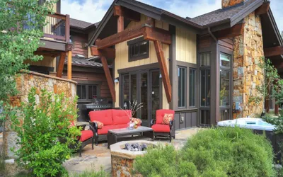 Lone Star Lodge