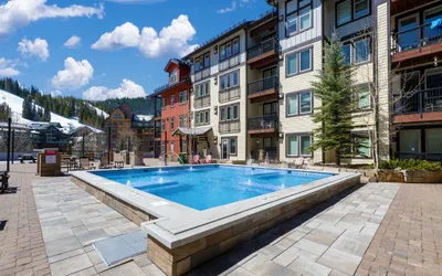 Founders Pointe 4374