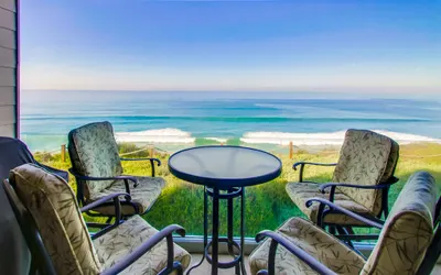 Gorgeous Ocean View Condo with Pool & Spa SURF9