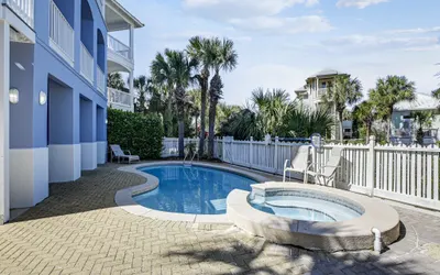 Paradise Pointe - Gorgeous 4 BR home with pool