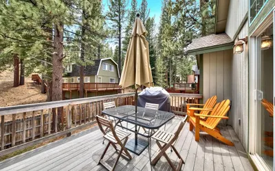 1144GB The Golden Bear Retreat