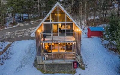 Classic Stowe Ski Chalet