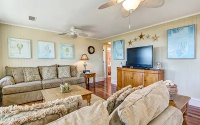 Rustic Ocean Front Cottage