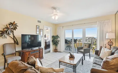 Seacrest 504 is a Gulf Front 2 BR on Okaloosa Island