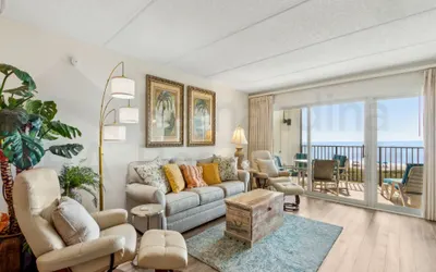 Tropical Theme Condo with Picturesque Atlantic View