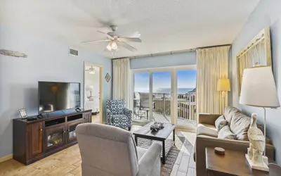 Seacrest 502 is a 2 BR Gulf Front on Okaloosa Island