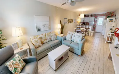 Venus 201 - 2nd Floor 2 BR Sleeps with Gulf Access on Okaloosa Island