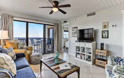 Corner Unit Condo with unobstructed views of the Atlantic