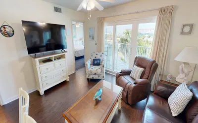 Seacrest 314 is a 2 BR Gulf Side on Okaloosa Island