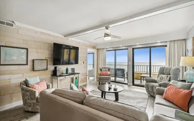 Surf Dweller 610 is a Stunning Gulf Front 2 BR - sleep 6