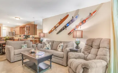 Dog-Friendly Quiet Cove Condo with Pool