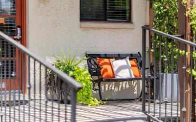 Studio with hot tub!